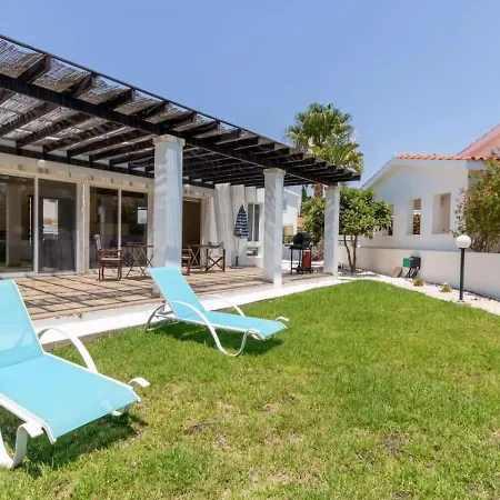 Yana Holiday home *